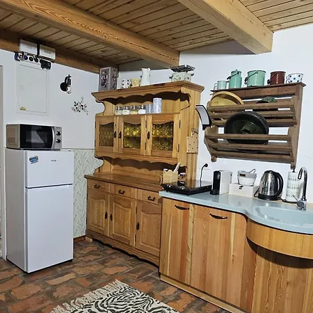 Hisa Vasenka Alpehytte Laze v Tuhinju